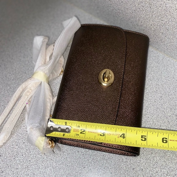 Coach Crossbody Bronze Wallet with Detachable Long Chain Strap NWT - Picture 10 of 14